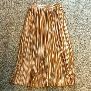 Rose Gold Shiny Skirt, never worn!